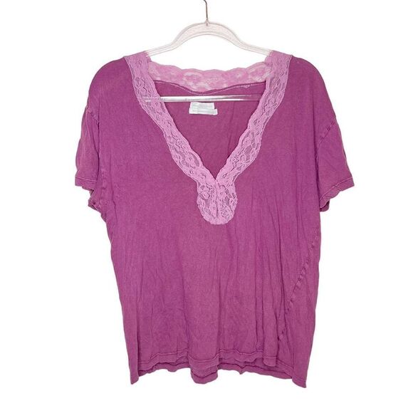 Urban Outfitters Purple Pink Lace Trim V Neck Blouse Shirt Size Small - Picture 1 of 5